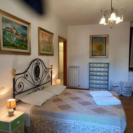 Dimora Il Castello Apartment Assisi Exterior photo