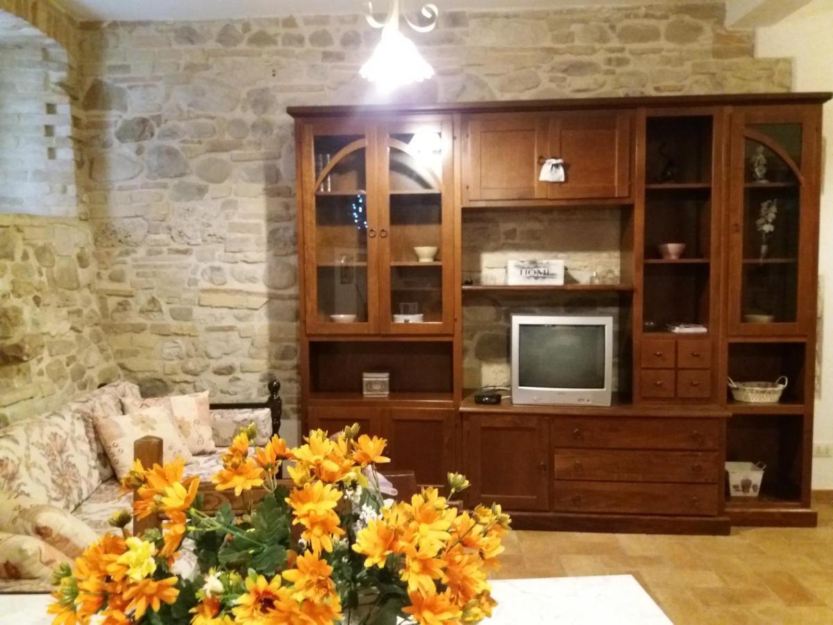 Dimora Il Castello Apartment Assisi Exterior photo